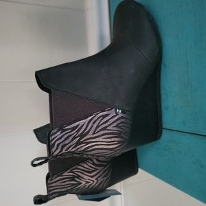 Tom's Winn Kelsey Wedge Boots